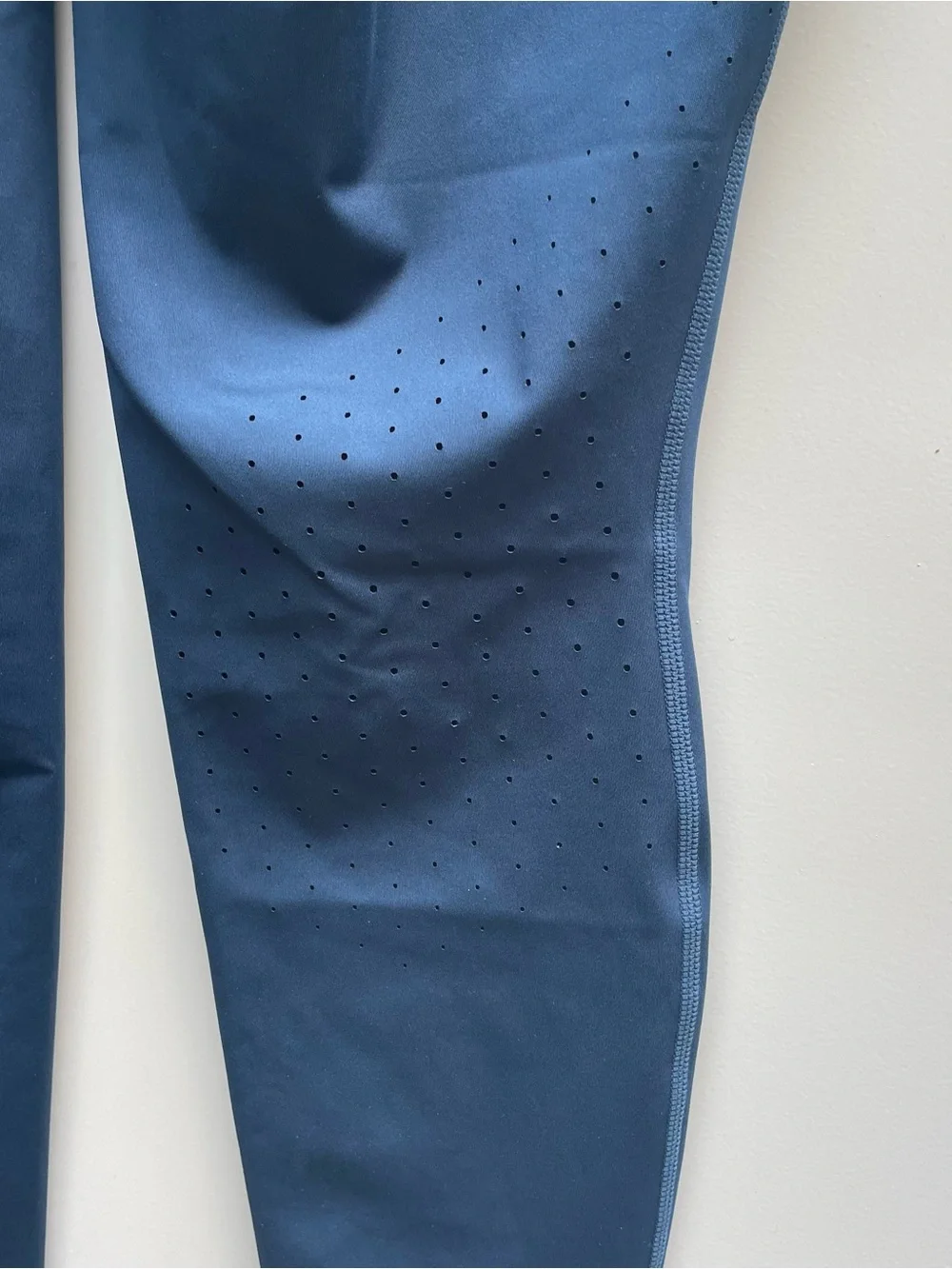 Nike Swift midnight blue high rise 7/8 pocket leggings Women Large NWT